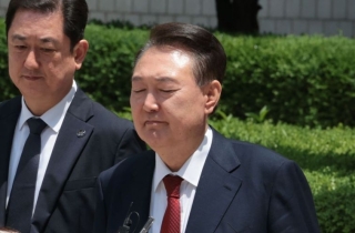 尹 "김문수에 힘 몰아달라"…전광훈 집회서 대독 호소문