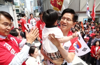 '대역전' 노리는 김문수, 인천·시흥서 "한미동맹 강화·기업 대통령 될 것"