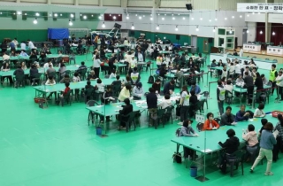 이재명vs김문수 개표초반 접전…金 46.6% vs 李 45.3%