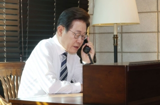 李대통령, 합참의장과 통화…"빈틈없는 대비태세 유지" 당부