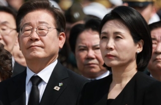 [속보]李대통령 "보훈은 국가가 마땅히 해야 할 책임과 의무"