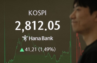 코스피 2800선 이끈 반도체…삼전 6만전자 눈앞