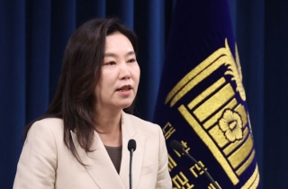 李대통령 "속도감 있게 추경편성 해달라"