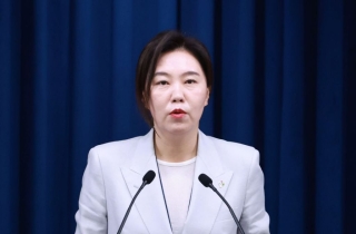 이재명 대통령 "추경 속도감 있게, 취약계층·소상공인 우선"