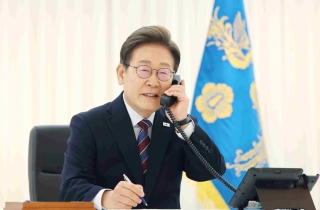 李대통령, 이시바 日총리와 첫 통화…"성숙한 관계 만들자"