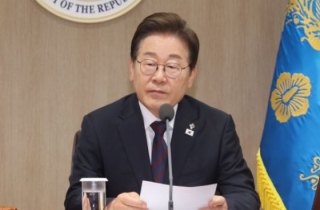 李대통령, 13일 대통령실서 재계 총수 만난다…'경제활성화' 모색할 듯