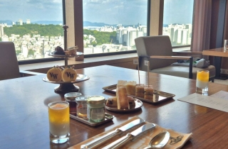GD· 리사가 사랑한 목걸이, 생눈으로 본다