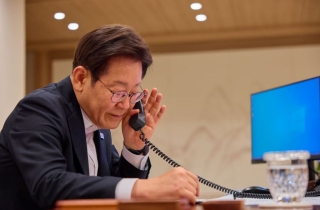 李대통령, 휴가 때도 골머리 싸맸을 과제 세 가지