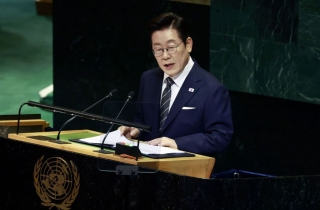 李 'END' 선언에도…여야는 'Endless' 엇박자