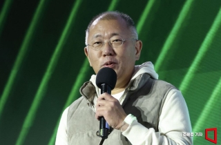 "아빠 무슨 차 타시니? 나는 차 만드는 아저씨야" 