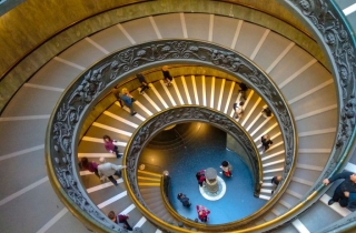 "눈이 휘둥그레, 딴 세상이 펼쳐진다"…'보석' 같은 공간들 [world photo]