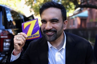 민주당·무슬림·인도계 맘다니 '트럼프 도시' 뉴욕을 접수하다 