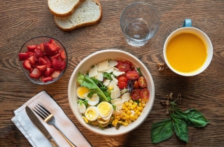 채소와 과일 자주 먹었더니…"건강에 오히려 독" 충격적인 연구 결과