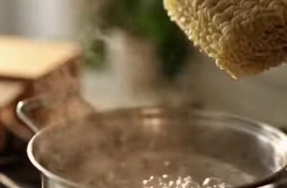 케데헌 그 라면, 40년간 425억개 '후루룩'