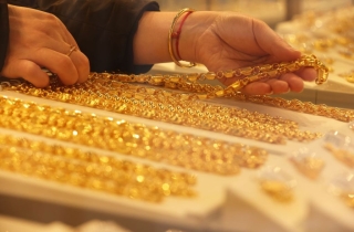 금값 올린 '마담 차이나'… "전세계 金 3분의 1 쓸어담아"