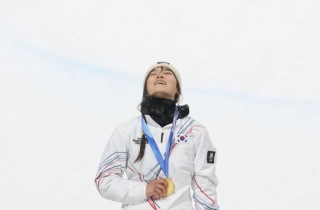 최악 뚫은 최강, 최가온