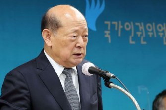 송두환 인권위원장 "아동 행복지수 낮아…인권친화적 학교 만들기 지혜 모아야"