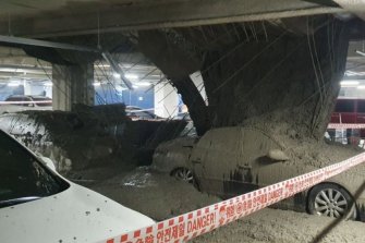 서울 마곡동 공사현장 지하주차장 붕괴사고…인부 2명 부상