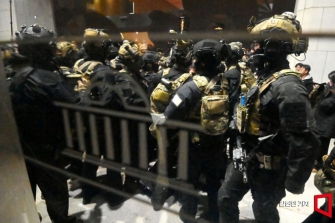 국방부, 국회 침투·체포 시도 이상현·김대우 준장 파면