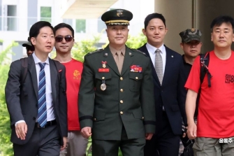 박정훈 대령, 1년11개월만 해병대 수사단장 복귀