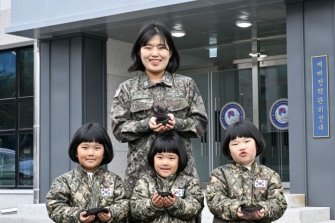 "소아암 아동 위해"…해군 간부 가족들 모발 기부