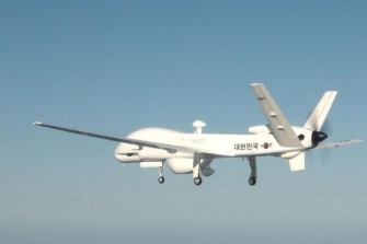 '한국형 리퍼' 나왔다… MUAV 1호기 출고