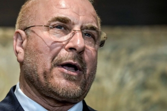 씠 "쑕쟾뿰옣 씪諛⑹쟻구봽援 獰롮썝떆 꽍쑀깮궛 옉蹂"