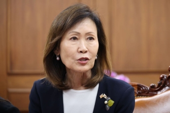 스틸 신임 美대사 국방부 방문…외교·산업부 이어 3번째