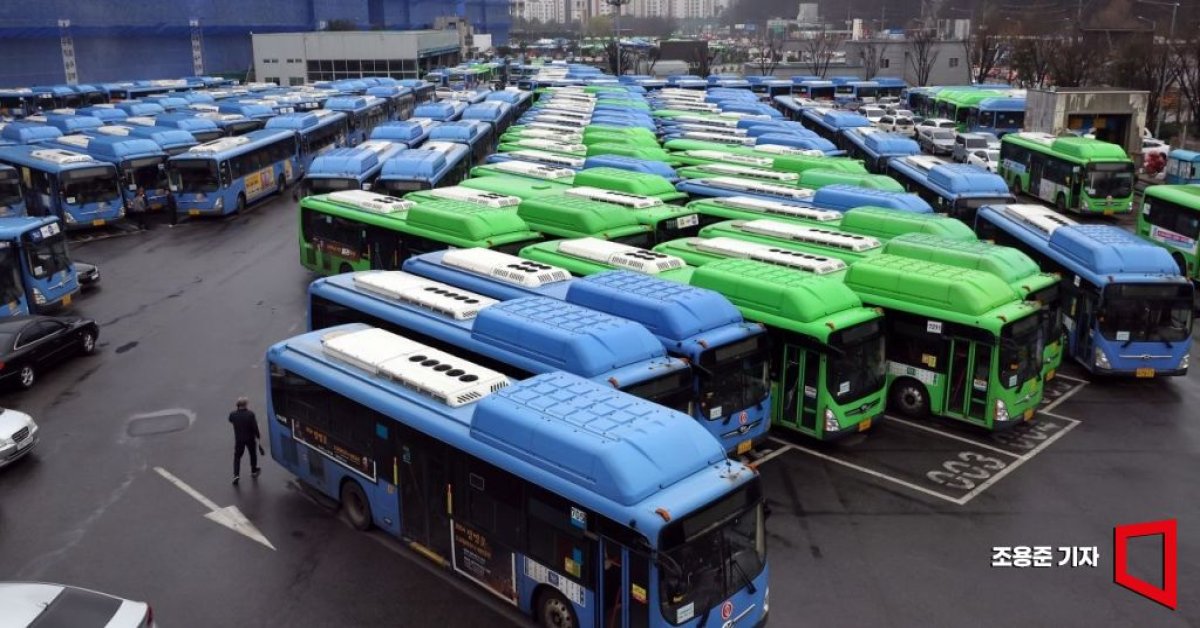 서울 시내버스, 파업 11시간 만에 합의… 퇴근길 대란 없다