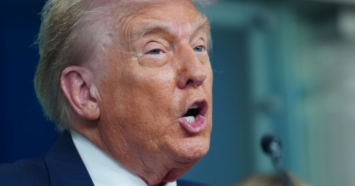 Trump Pressures Iran "Nuclear Deal Deadline Is 15 Days at Most"