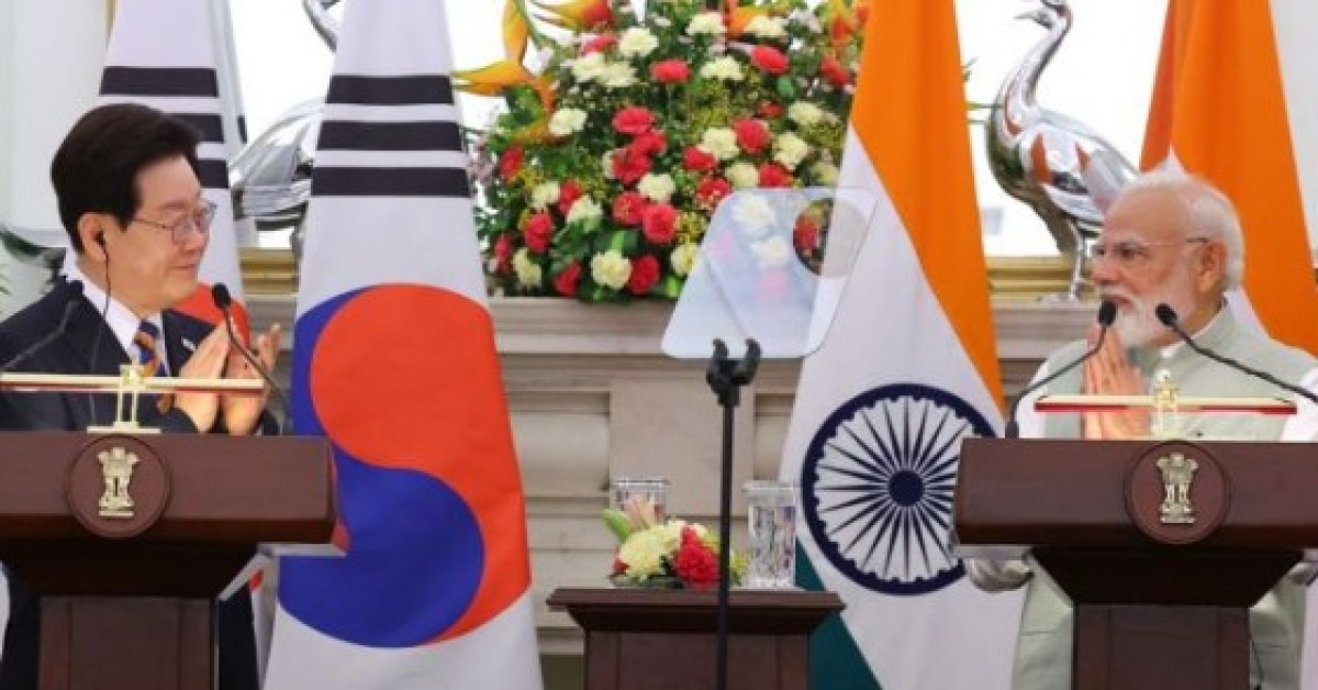 President Lee: "Cooperation on Key Raw Materials Like Naphtha"... Modi: "Strengthening Supply Chain Collaboration"