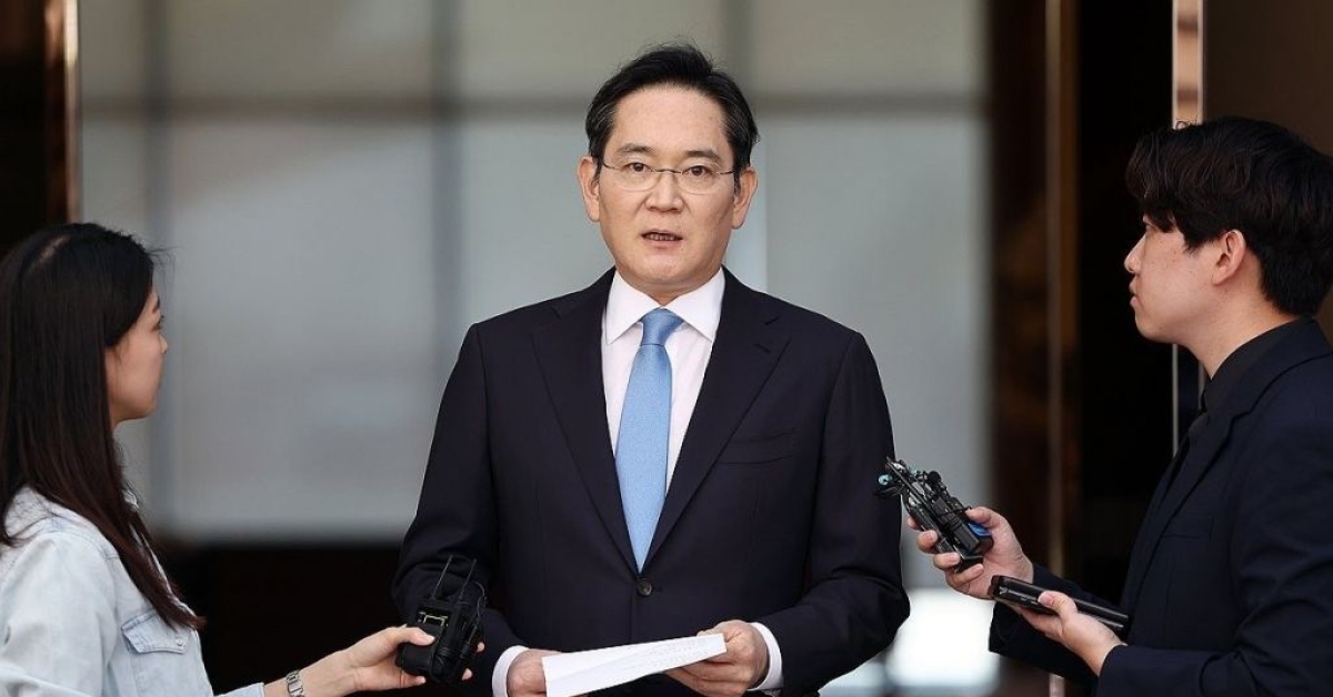 Jay Y. Lee Says "I Will Take All the Blame"... Personally Apologizes for Samsung Labor Dispute