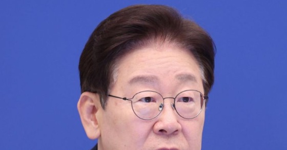Lee Targets Election Commission: "No Reason to Exist Without Trust... Orders Joint Investigation by Prosecutors and Police"