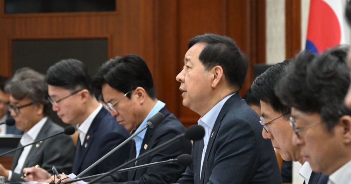政府再次冻结公共事业收费……靠负债支撑的能源类国有企业