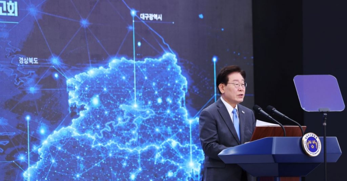 李总统：“岭南将不止于制造业第一，还将成为世界尖端制造业基地”