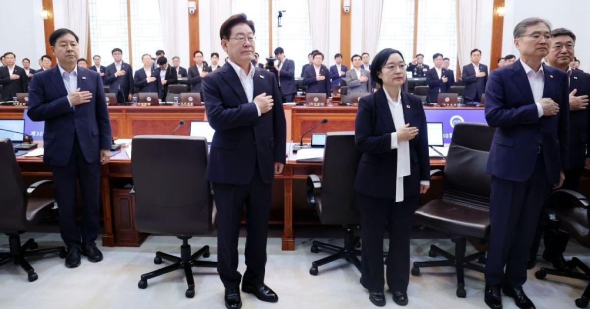 President Lee: "Growth Rate Expected to Reach 3% This Year... Will Make This the Foundation Year for Korea's Leap to Top 4 in World Trade" 