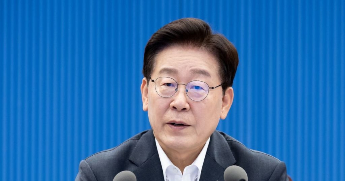 李在明总统：“不能放任房地产泡沫……即使修改法律也要突破性供应”