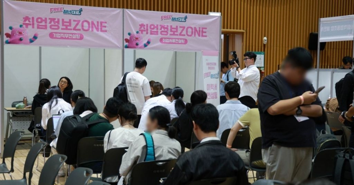 9月就业人数增加11.3万人……青年群体连续47个月减少