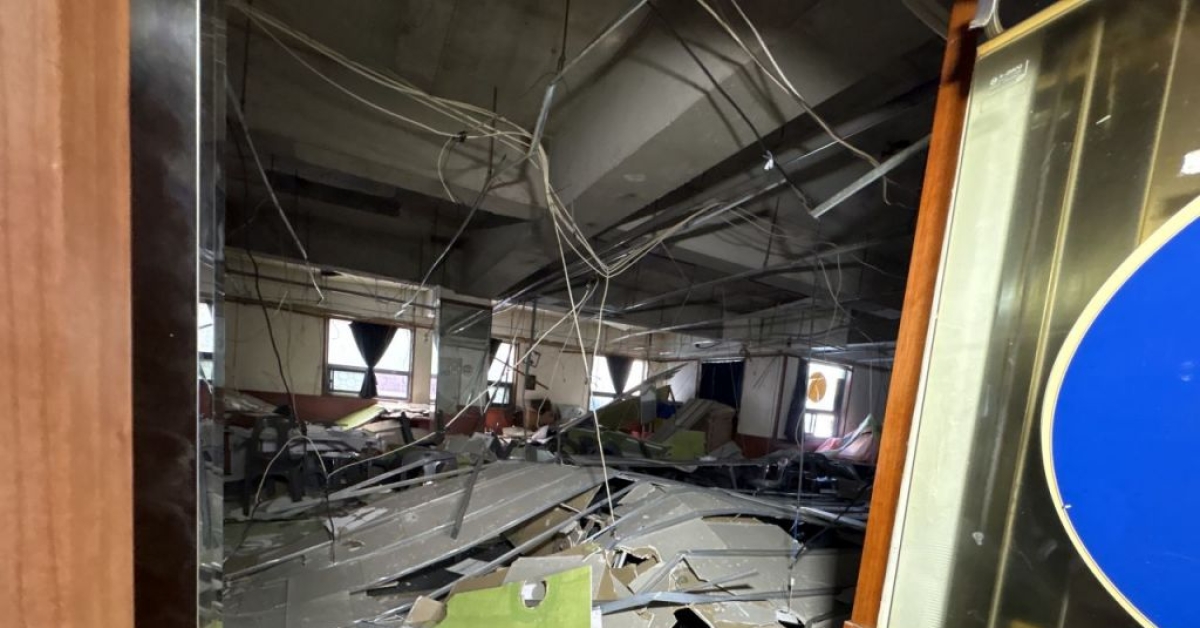38 sustain minor injuries in "Daegu ceiling collapse"... Police form dedicated investigation team (comprehensive)