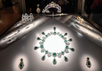 Louvre Moves Jewels to Central Bank's 26m-Deep Vault After $140 Million Theft