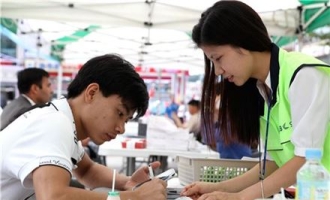 [뉴 코리안드림⑤]'대구 인구에 육박' 외국인…시중銀, 송금 넘어 특화 상품·서비스까지 