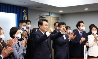 尹 대통령 "우주로 가는 길 열렸다… 항공우주청 설치해 지원"(종합)