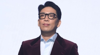MC몽, 원헌드레드 떠난다 "올해 앨범 내고 유학 예정"
