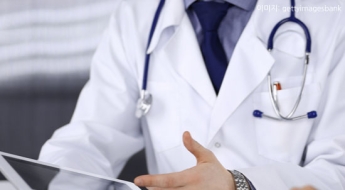 '연봉 2억' 집착, 수십조 놓치는 한국 의사들…의사과학자 시대 온다[과학을읽다]