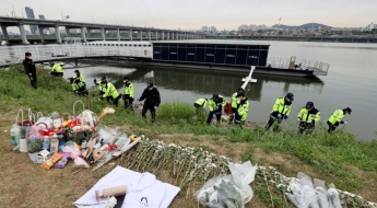 한강 의대생 父 "아들 주머니서 명백한 증거 찾았다...이의제기 예정"