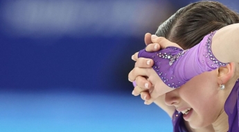 울먹인 발리예바 "도핑은 할아버지가 먹는 심장 약 때문"