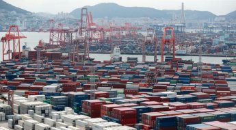WTO \"내년 무역 성장률 급격히 둔화\"…韓수출 어쩌나