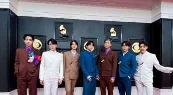 'BTS 완전체' 컴백 앞둔 하이브, 임직원에 주식 30억원 어치 쐈다 