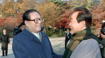 中 고속성장 이끈 장쩌민 별세…수장 잃은 상하이방