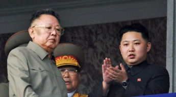 김정일 찬양 편지·화환···대법 “명백한 위험 증명X, 국보법 위반X”